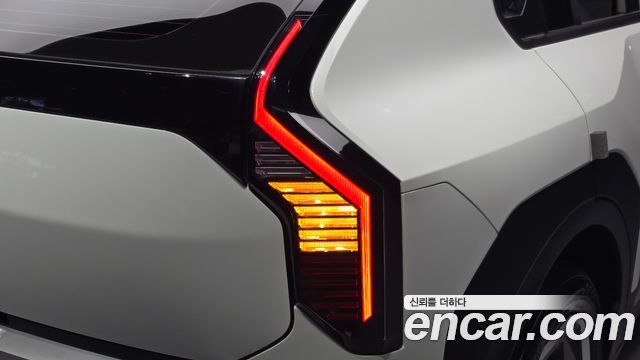 Kia EV3 2025 — photo 9