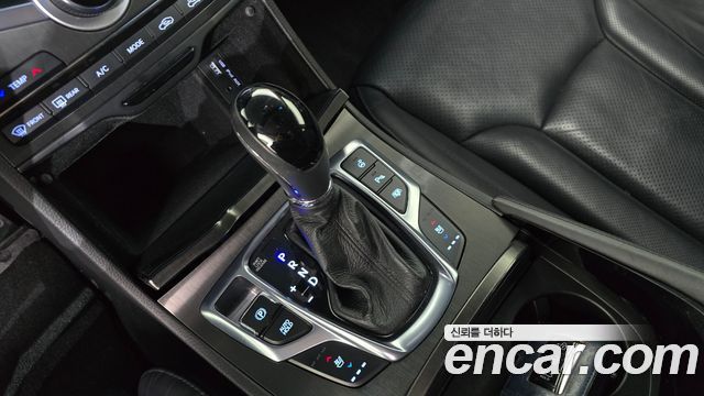 Hyundai Grandeur 2015 — photo 12