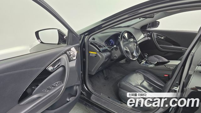 Hyundai Grandeur 2015 — photo 13