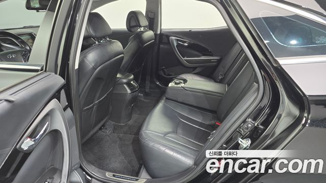Hyundai Grandeur 2015 — photo 17