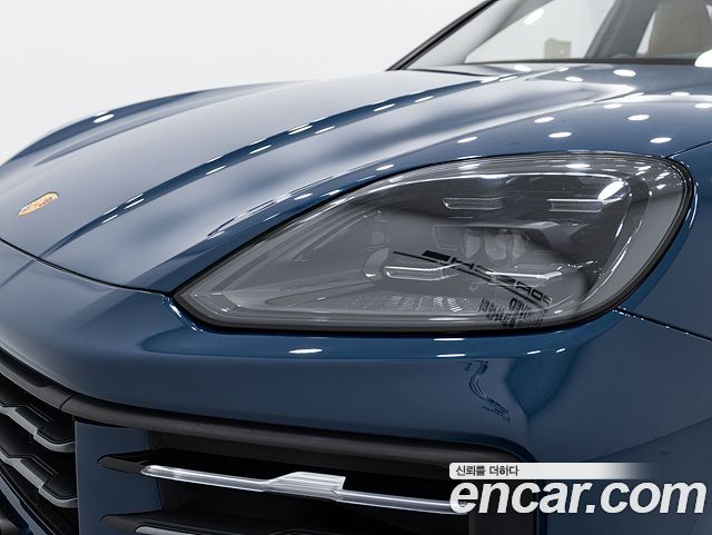 Porsche Cayenne 2024 — photo 11