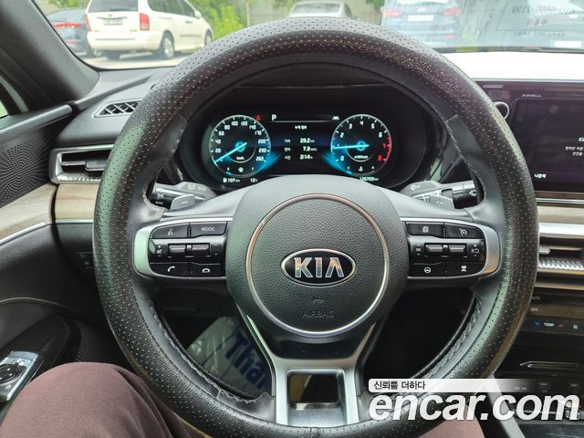 Kia K5 2021 — photo 13
