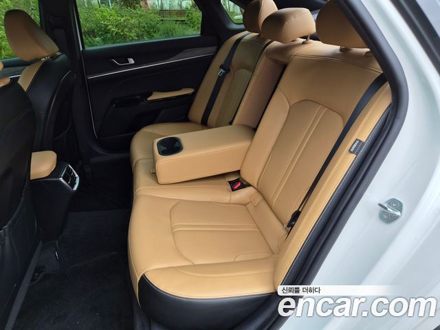 Kia K5 2021 — photo 16
