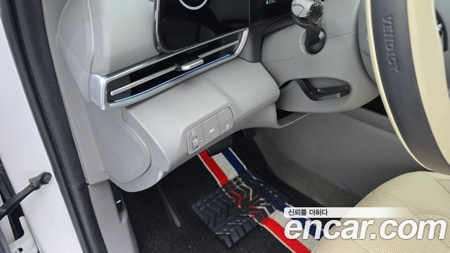 Hyundai AVANTE 2023 — photo 25