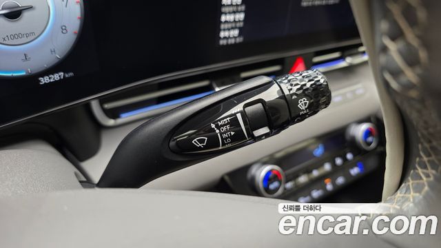 Hyundai AVANTE 2023 — photo 27