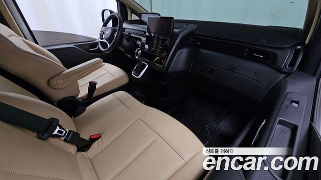Hyundai Staria 2023 — photo 10