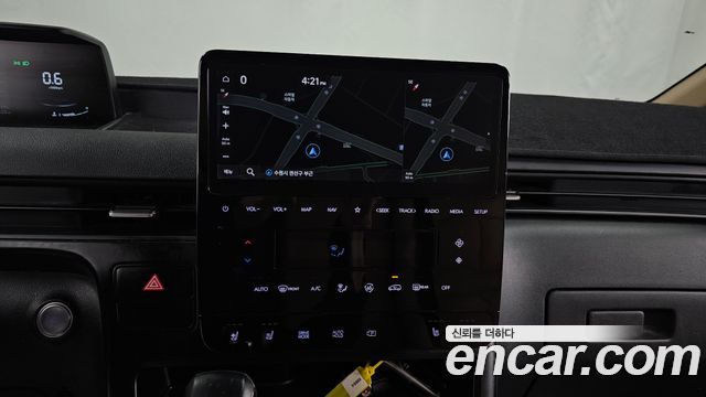 Hyundai Staria 2023 — photo 18