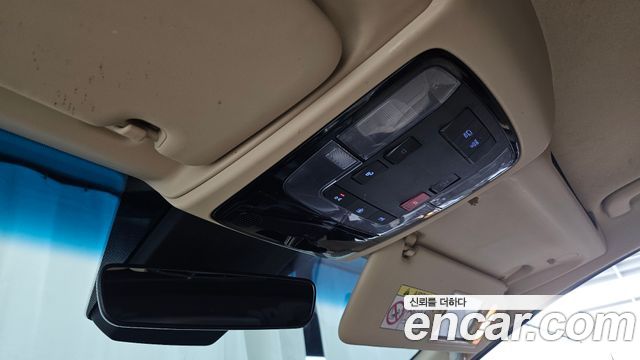 Hyundai Staria 2023 — photo 26