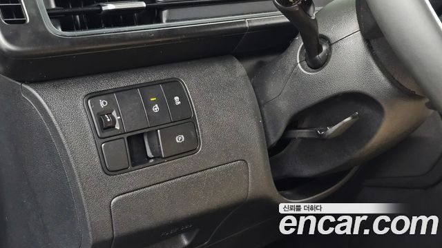 Hyundai Staria 2023 — photo 27