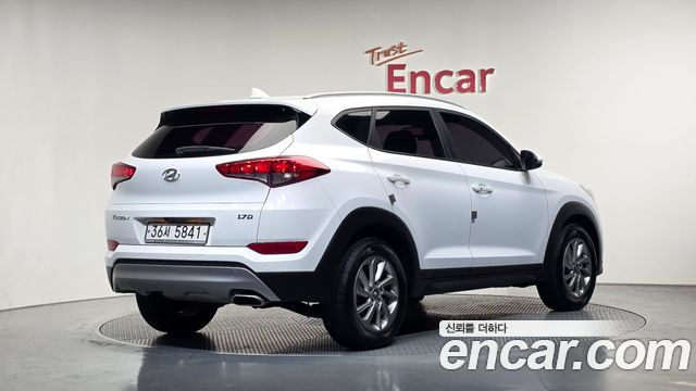 Hyundai Tucson 2018 — photo 2