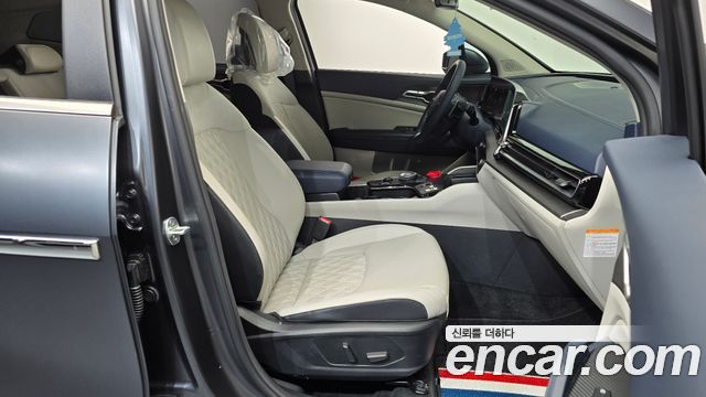 Kia Sportage 2022 — photo 16