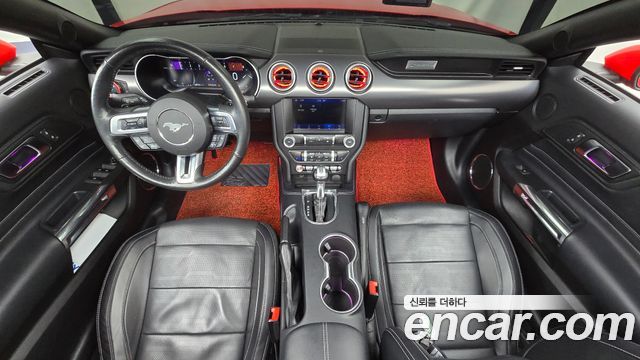 Ford Mustang 2021 — photo 10
