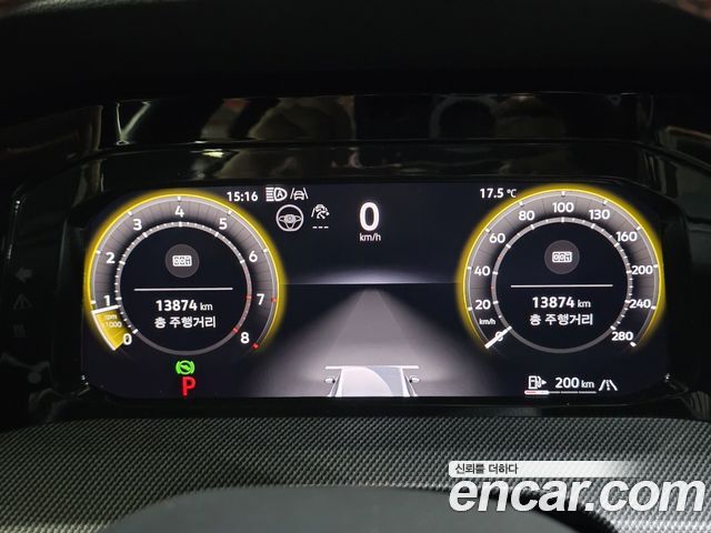 Volkswagen Golf 2025 — photo 6