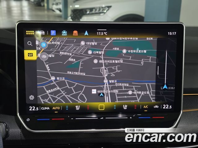 Volkswagen Golf 2025 — photo 11