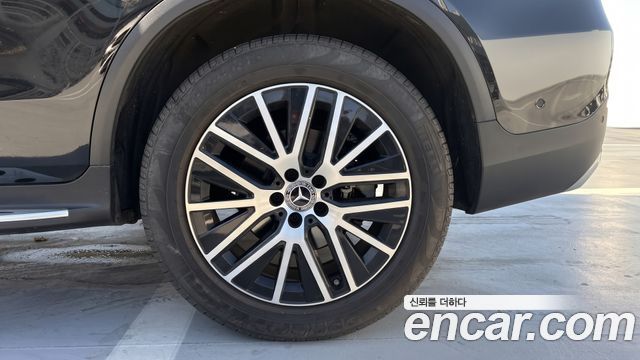Mercedes-Benz GLC-Class 2022 — photo 5