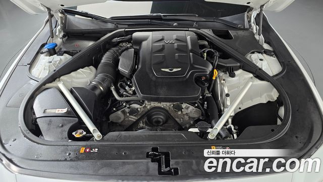 Genesis G90 2019 — photo 6