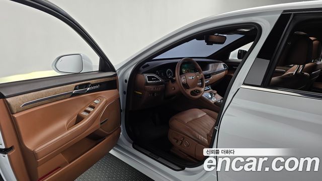 Genesis G90 2019 — photo 13