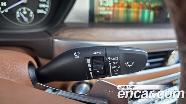 Genesis G90 2019 — photo 29