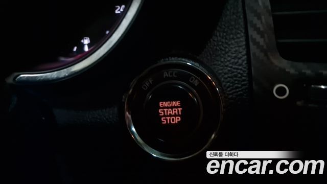 Kia K3 2013 — photo 11