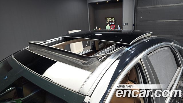 Hyundai Genesis 2015 — photo 17