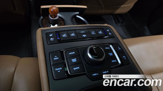 Hyundai Genesis 2015 — photo 20