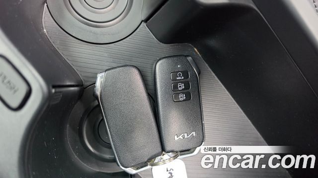 Kia Niro 2022 — photo 29