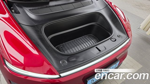 Tesla Model Y 2025 — photo 6