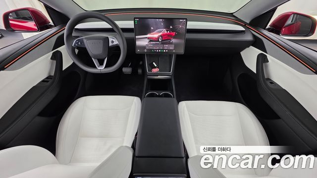 Tesla Model Y 2025 — photo 7