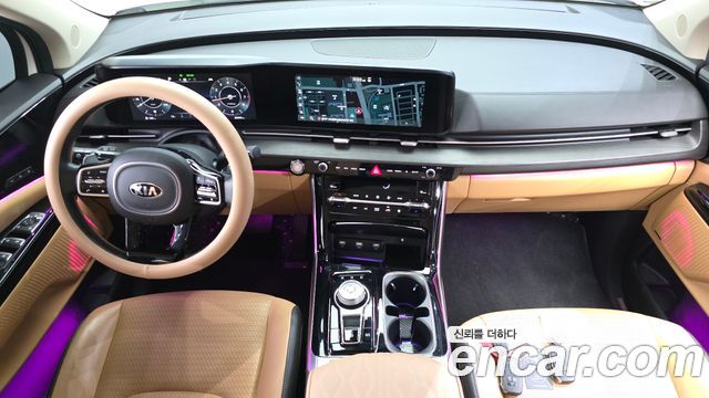 Kia Canival 2021 — photo 7
