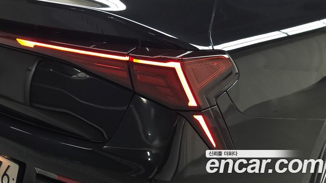 Kia K5 2024 — photo 9