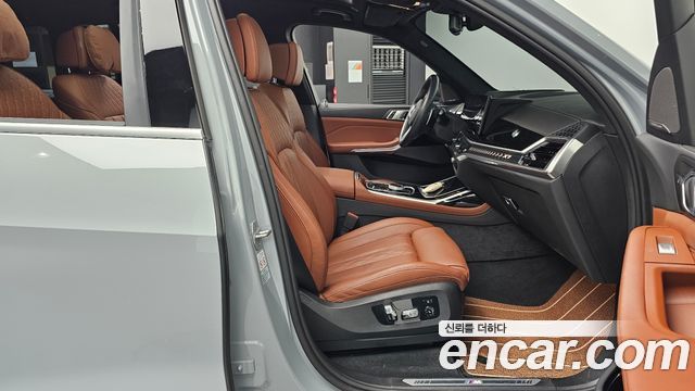 BMW X7 2024 — photo 11
