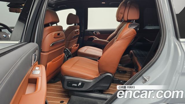 BMW X7 2024 — photo 12
