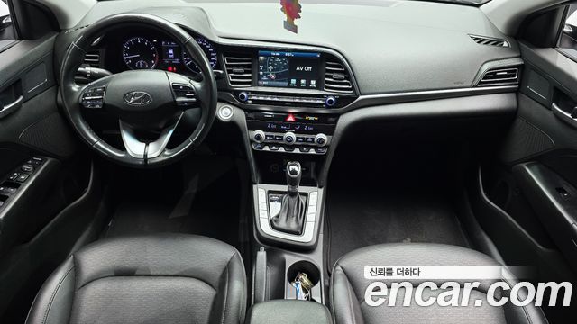 Hyundai AVANTE 2020 — photo 10