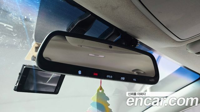 Hyundai AVANTE 2020 — photo 23