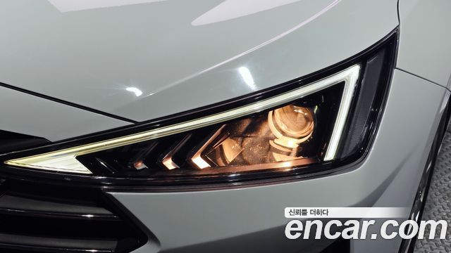 Hyundai AVANTE 2020 — photo 8