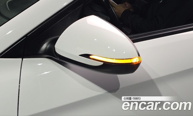 Hyundai AVANTE 2020 — photo 30