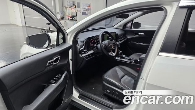 Kia Sportage 2022 — photo 13