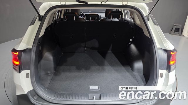 Kia Sportage 2022 — photo 26