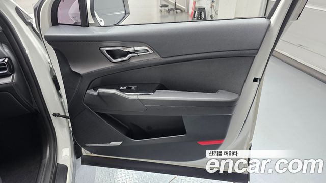 Kia Sportage 2022 — photo 15