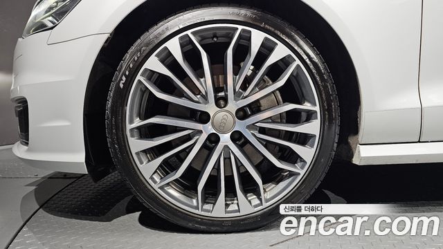 Audi A6 2016 — photo 5