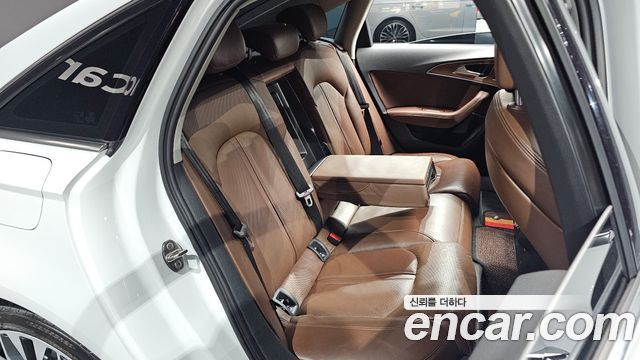 Audi A6 2016 — photo 17