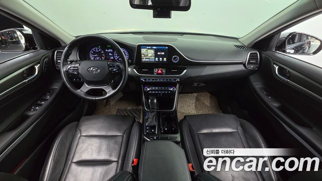 Hyundai Grandeur 2017 — photo 10