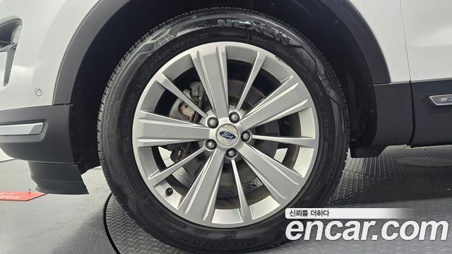 Ford Explorer 2018 — photo 5