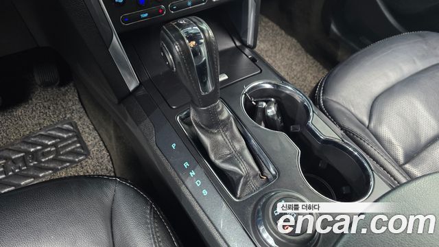 Ford Explorer 2018 — photo 9