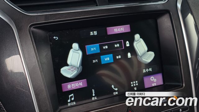 Ford Explorer 2018 — photo 20