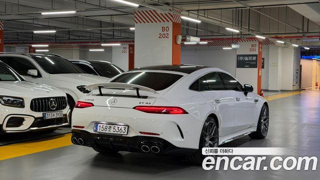 Mercedes-Benz AMG GT 2023 — photo 3