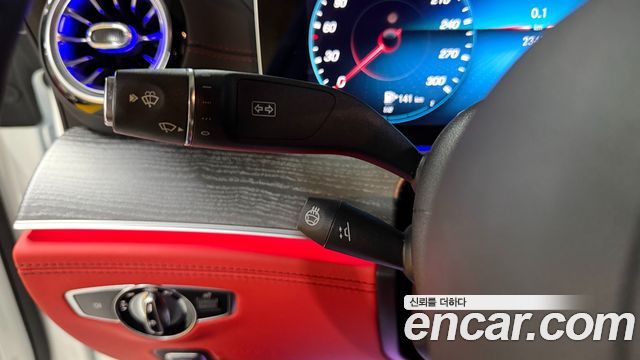 Mercedes-Benz AMG GT 2023 — photo 13