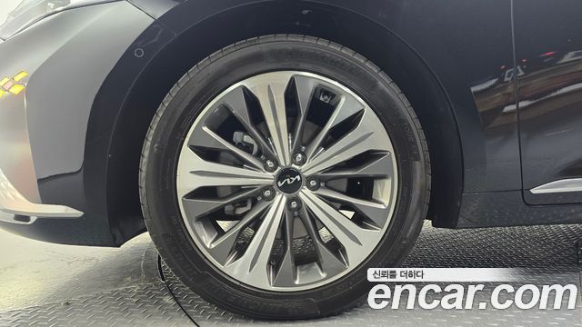 Kia K8 2023 — photo 5