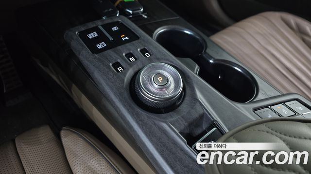 Kia K8 2023 — photo 12