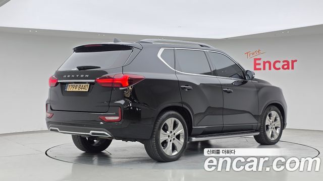 KG Mobility Rexton 2021 — photo 2